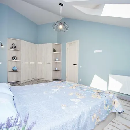 Luxury In The Heart Apartment Odesa